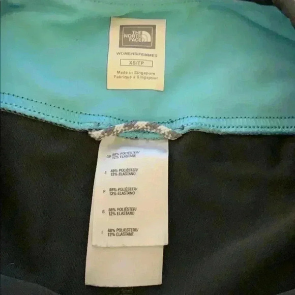 North face - Picture 4 of 4